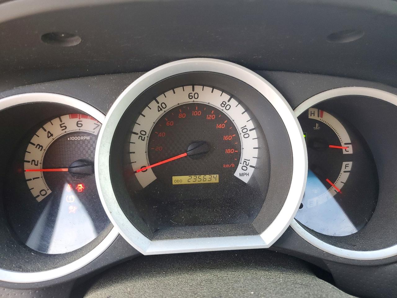 2012 TOYOTA TACOMA PRERUNNER V6 photo 17