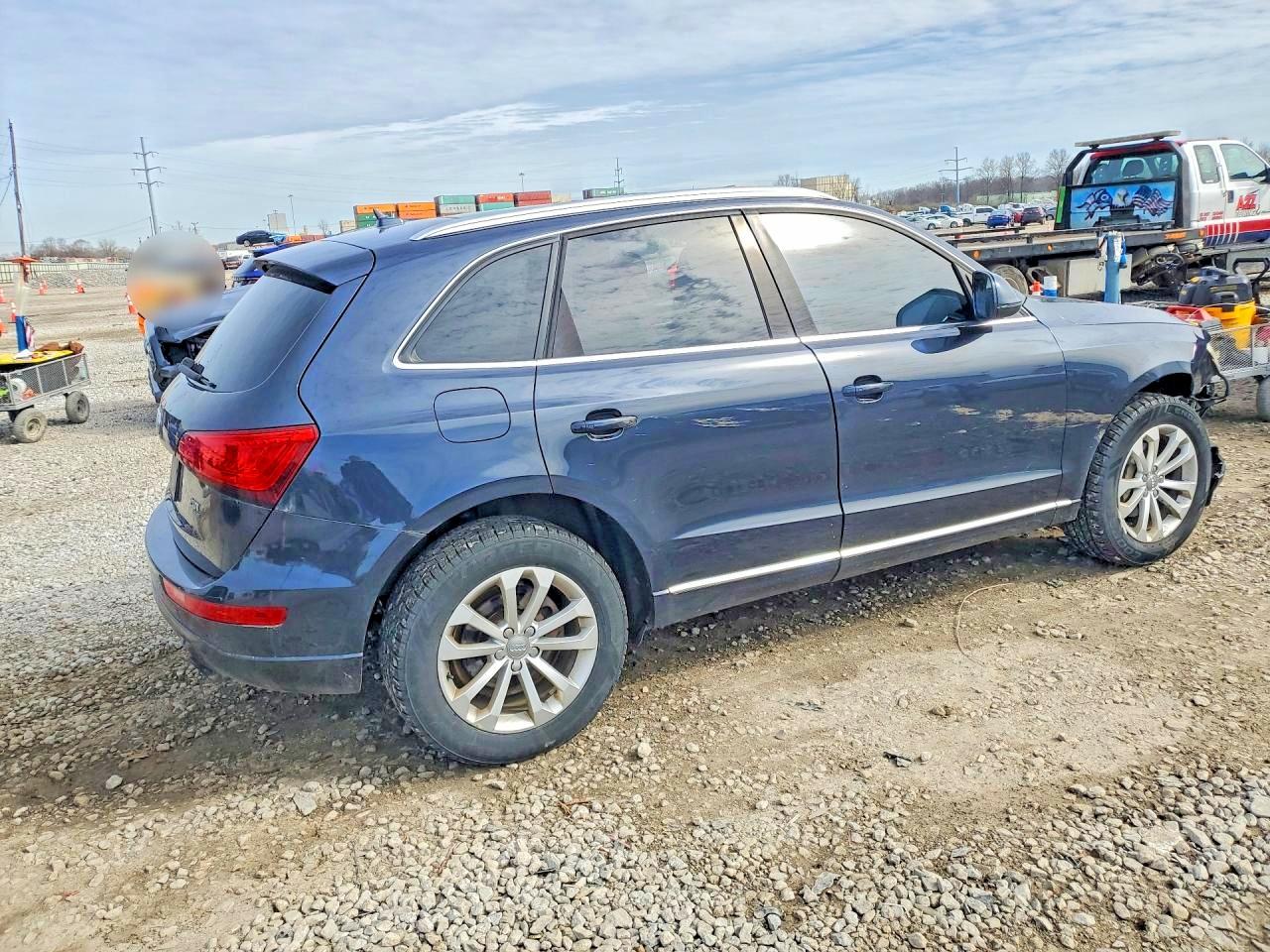 2013 AUDI Q5 PREMIUM PLUS photo 3
