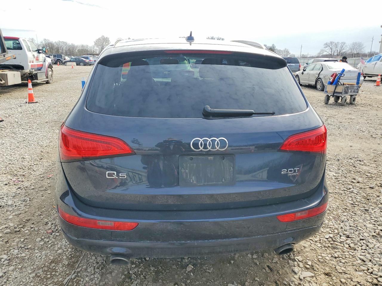 2013 AUDI Q5 PREMIUM PLUS photo 6