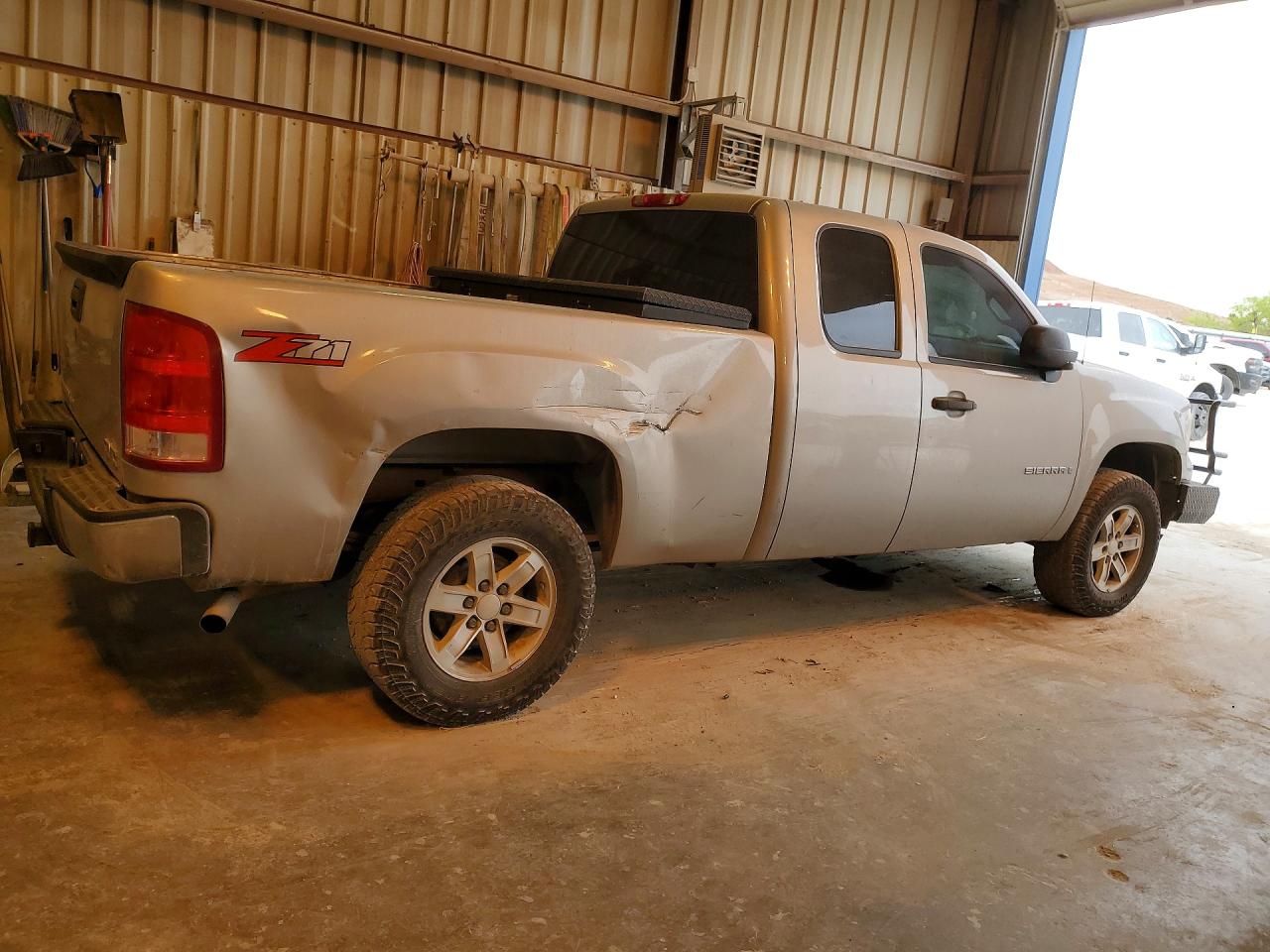 2007 GMC NEW SIERRA C1500 photo 5