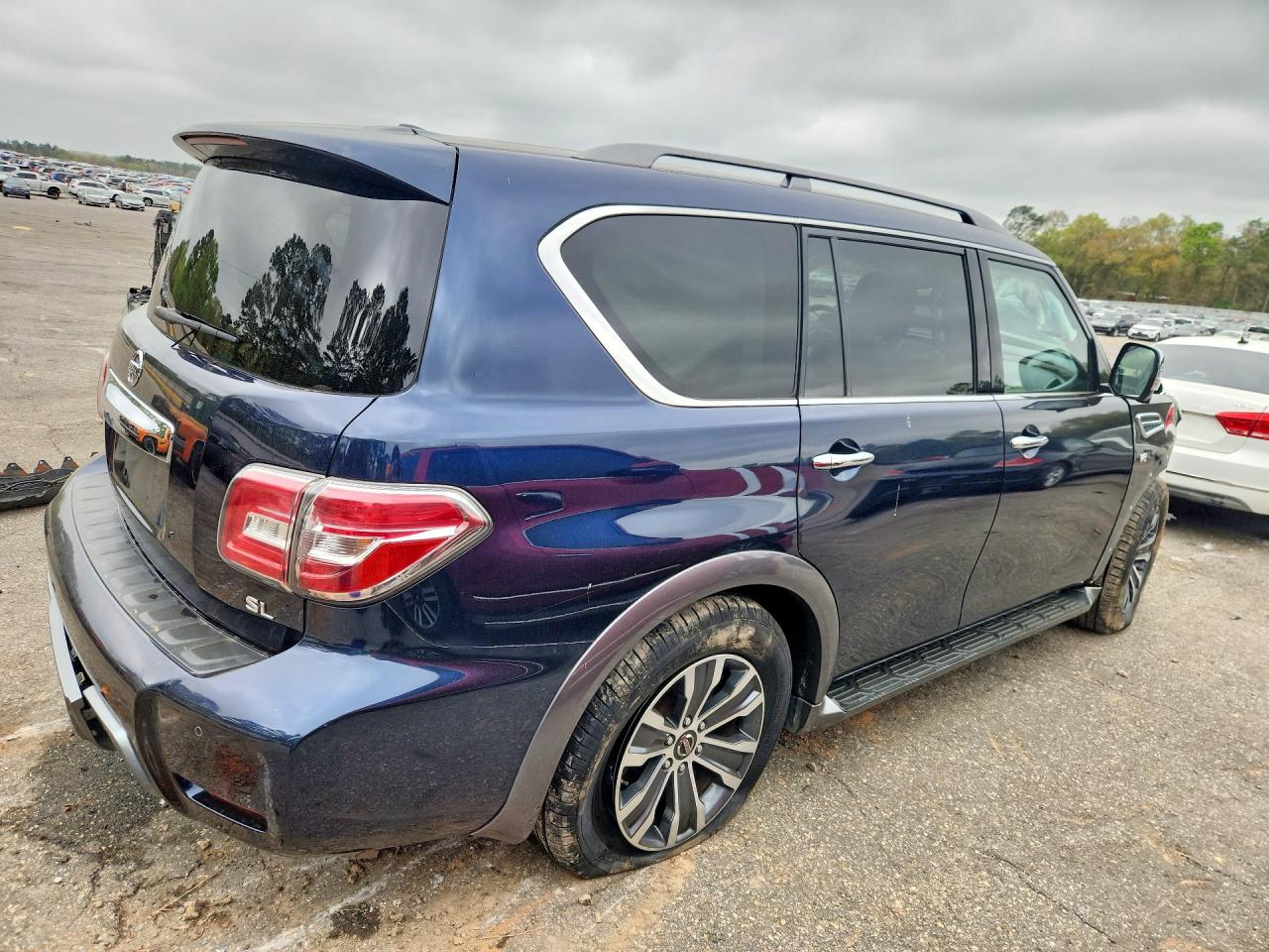 2019 NISSAN ARMADA SL photo 7