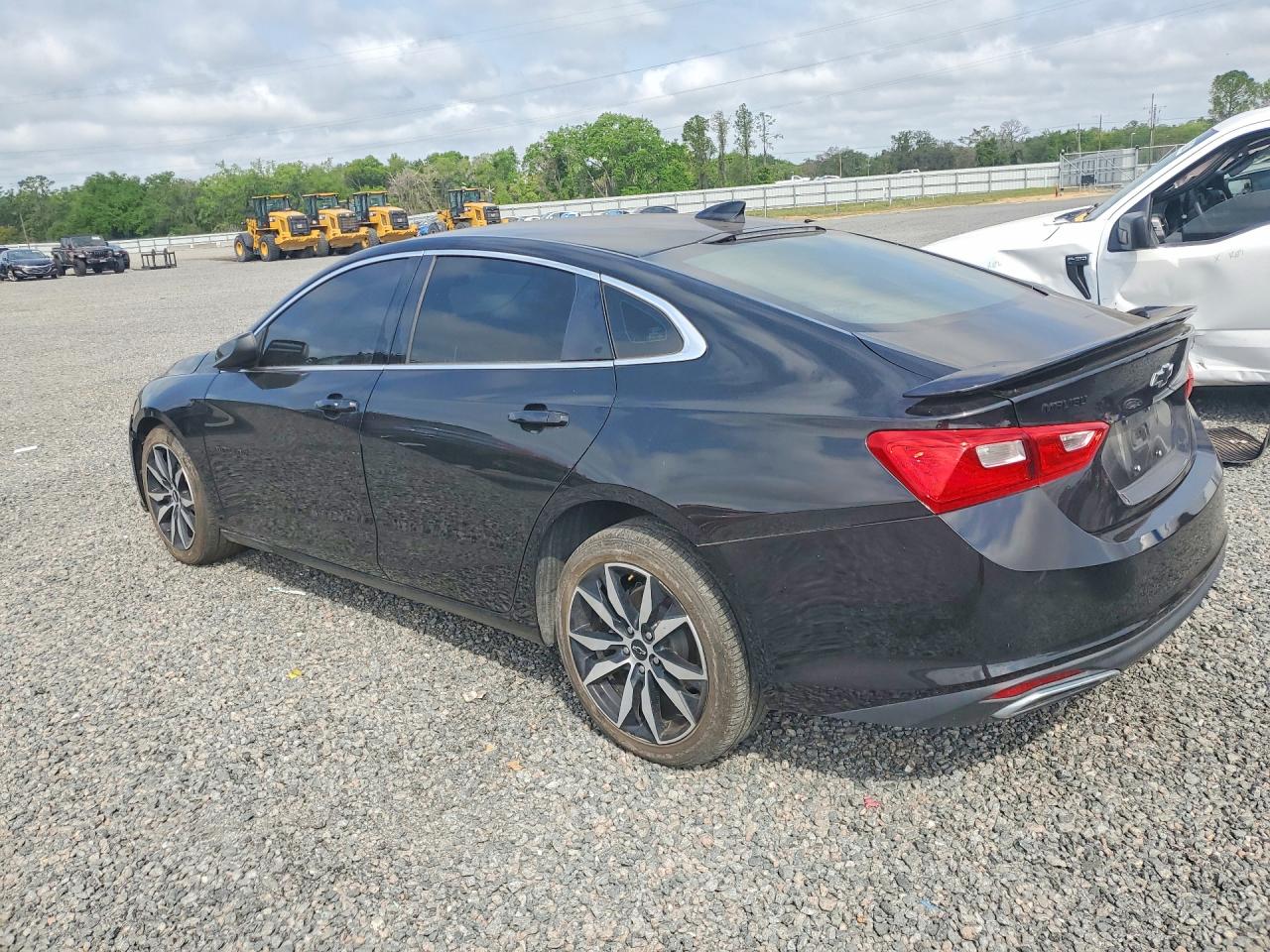 2021 CHEVROLET MALIBU RS photo 3