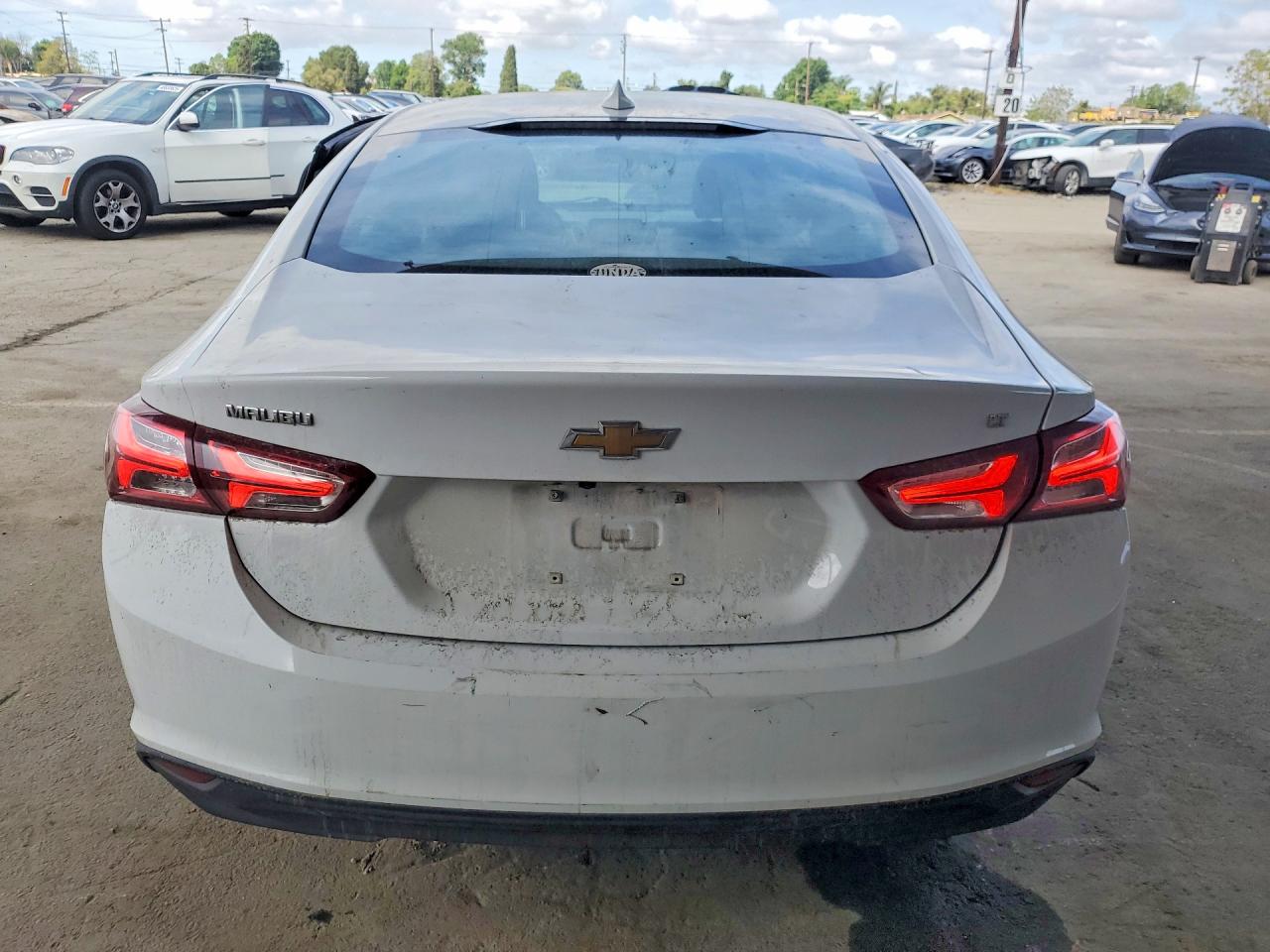 2022 CHEVROLET MALIBU LT photo 16