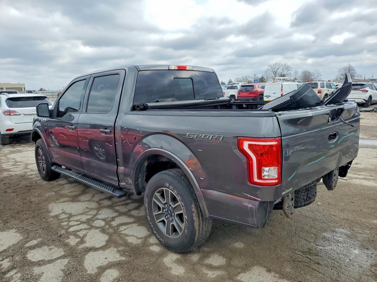 2016 FORD F150 SUPERCREW photo 2