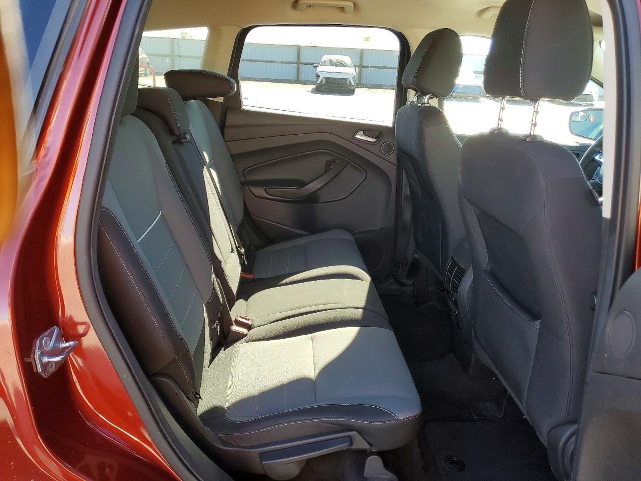 2014 FORD ESCAPE SE photo 21