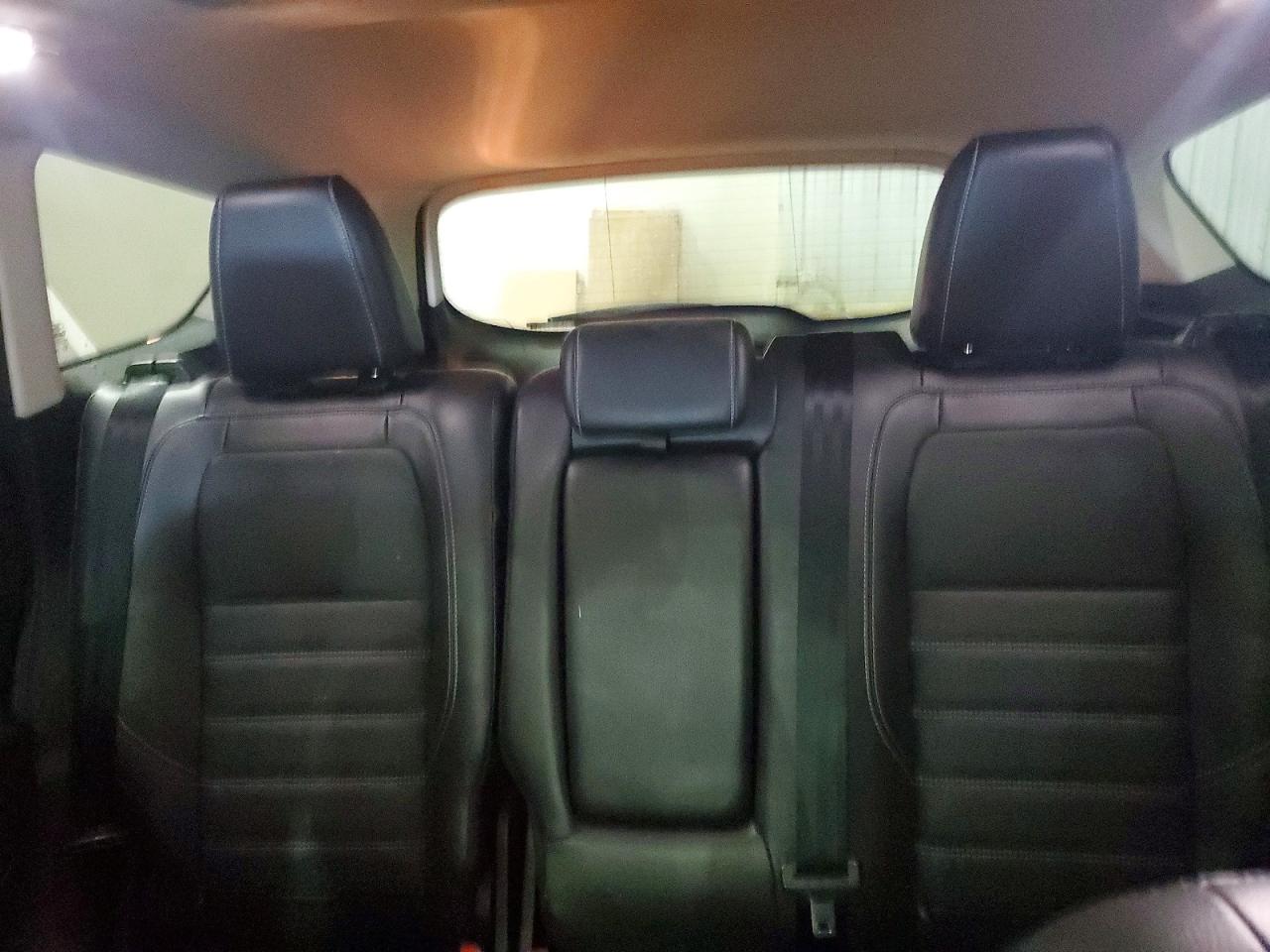 2017 FORD ESCAPE TITANIUM photo 19
