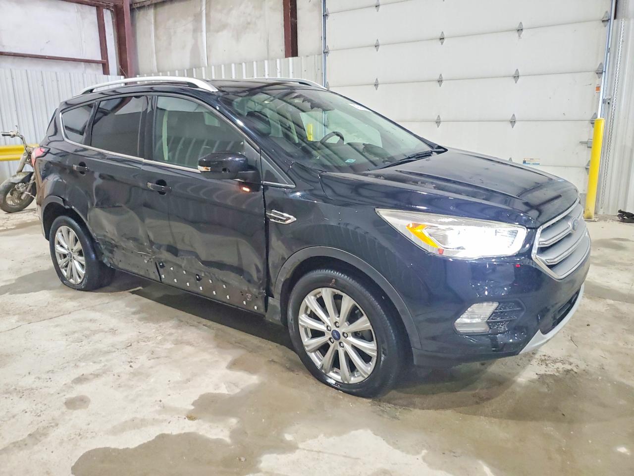 2017 FORD ESCAPE TITANIUM photo 7