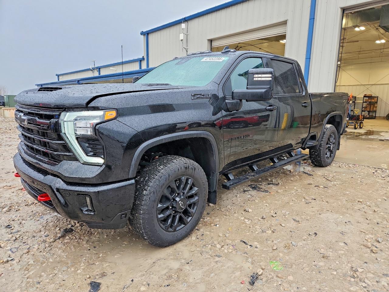 2025 CHEVROLET SILVERADO