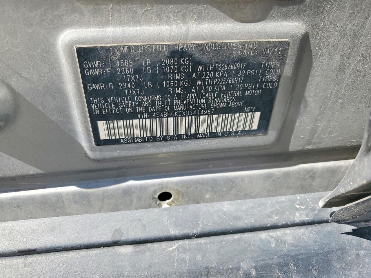 2011 SUBARU OUTBACK 2.5I LIMITED photo 25