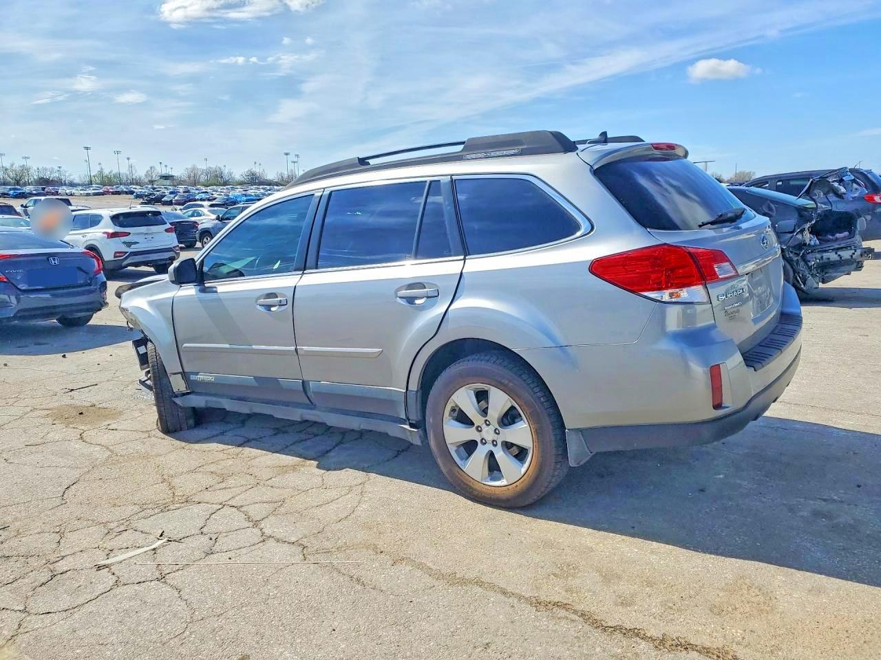 2011 SUBARU OUTBACK 2.5I LIMITED photo 3