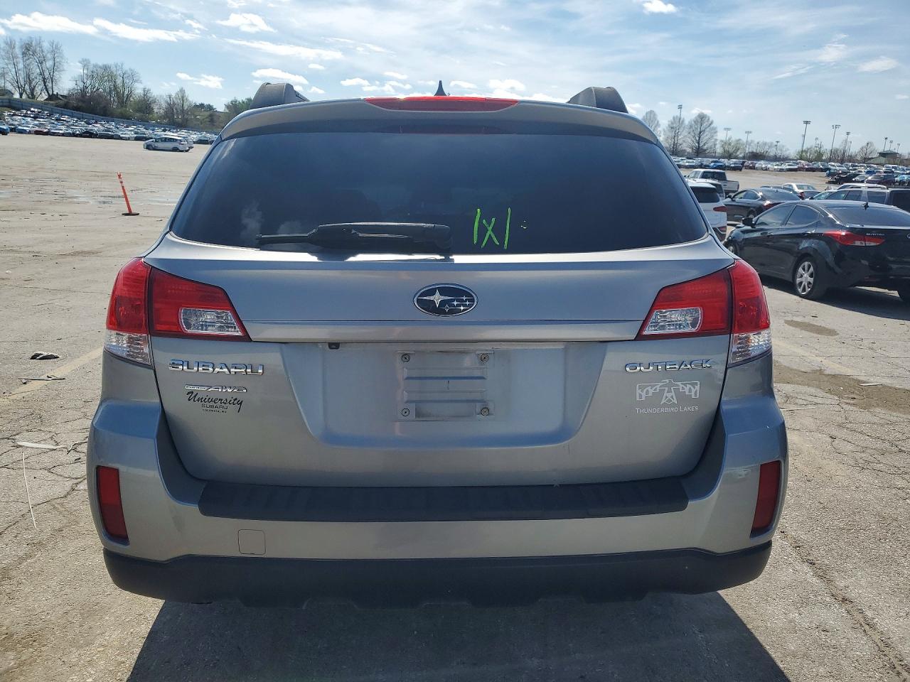 2011 SUBARU OUTBACK 2.5I LIMITED photo 11