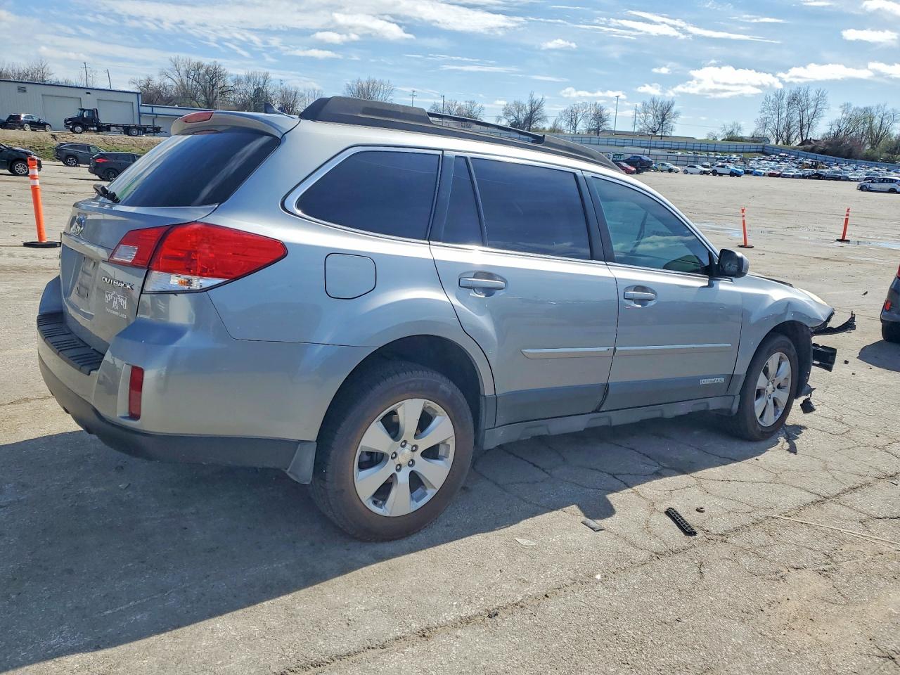 2011 SUBARU OUTBACK 2.5I LIMITED photo 5