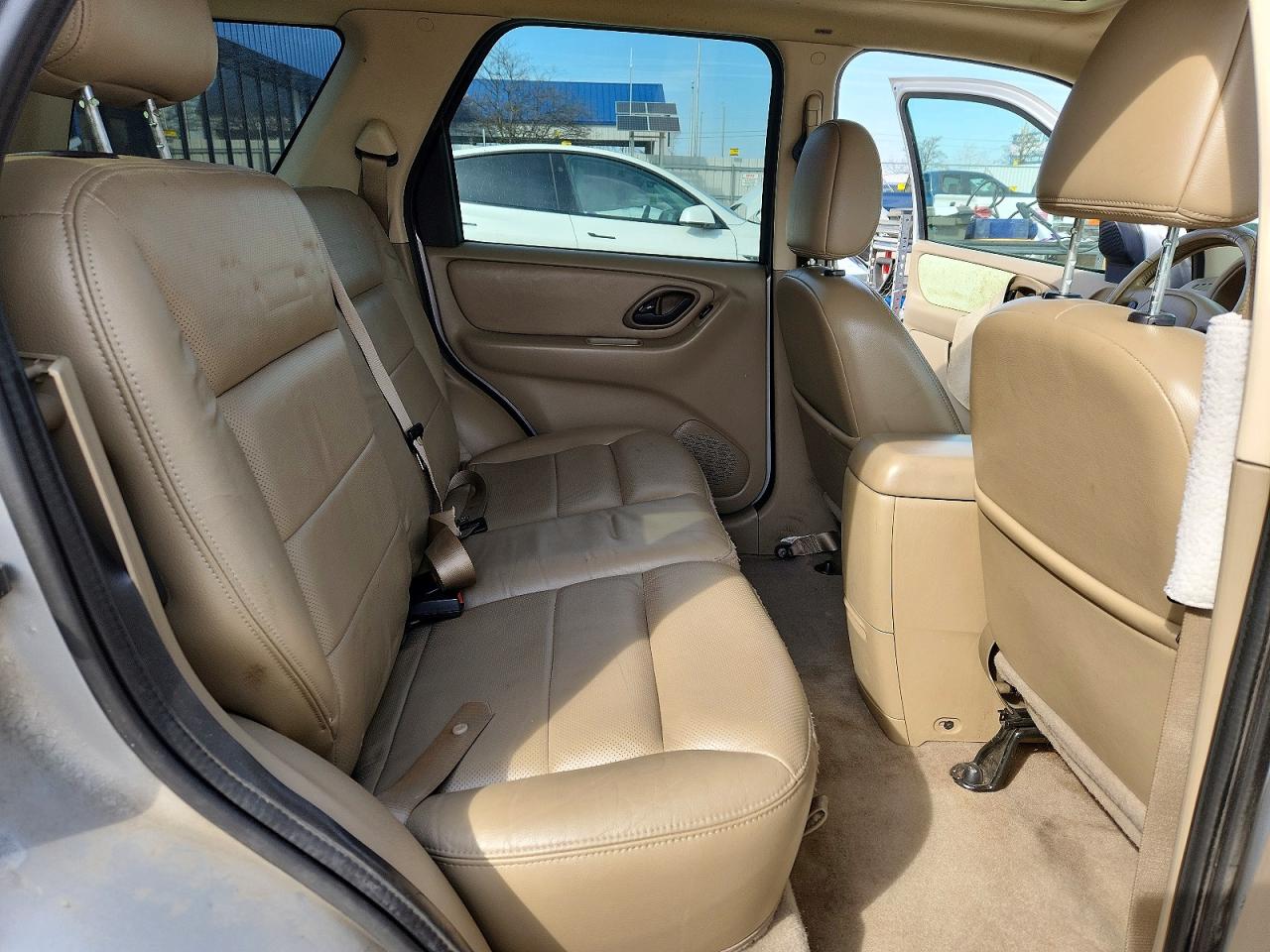 2005 FORD ESCAPE LIMITED photo 21