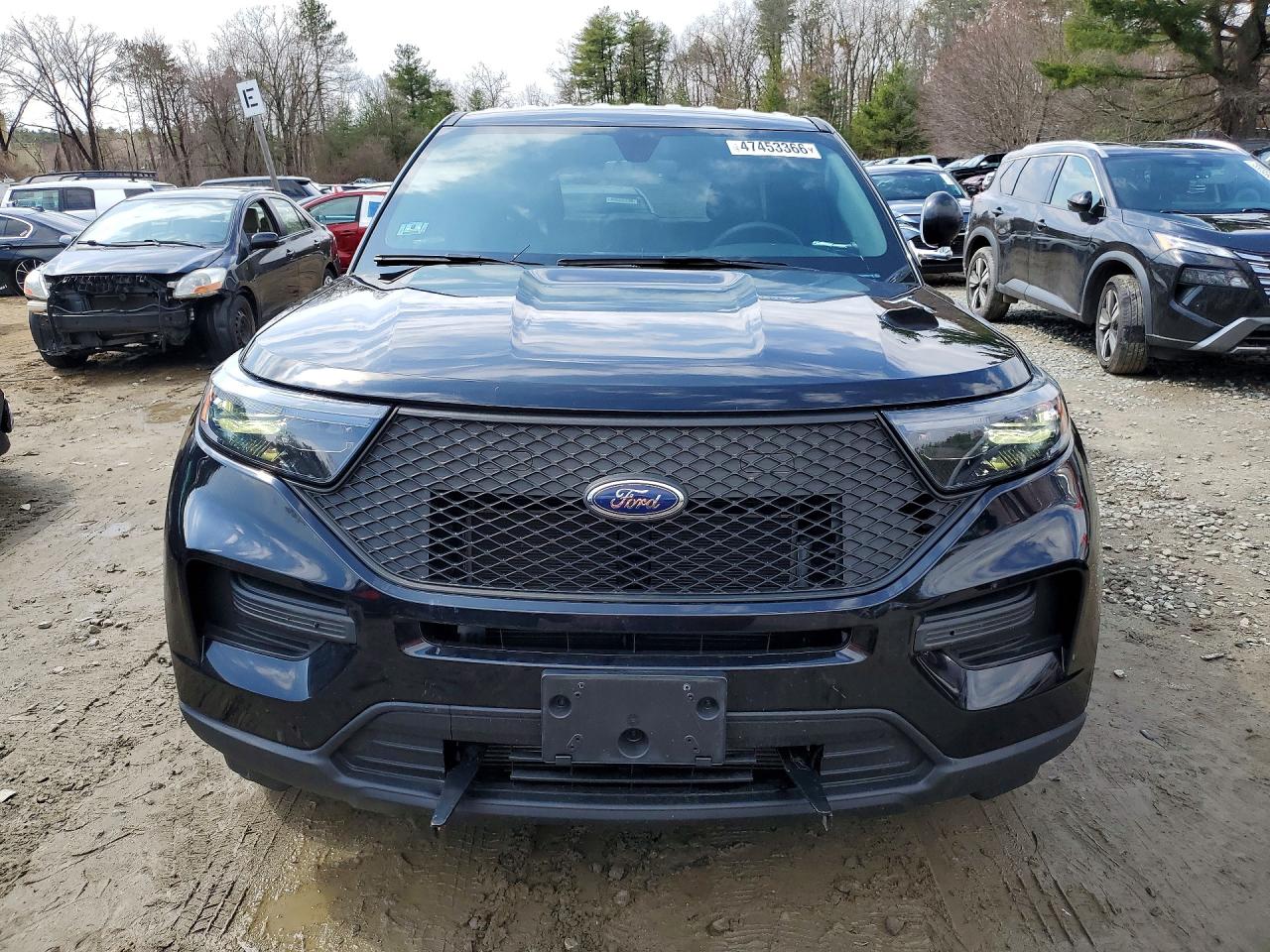 2021 FORD EXPLORER photo 9
