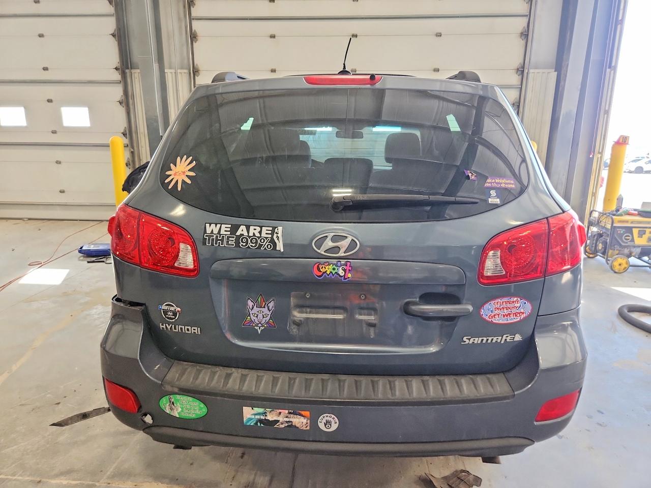 2009 HYUNDAI SANTA FE GLS photo 16