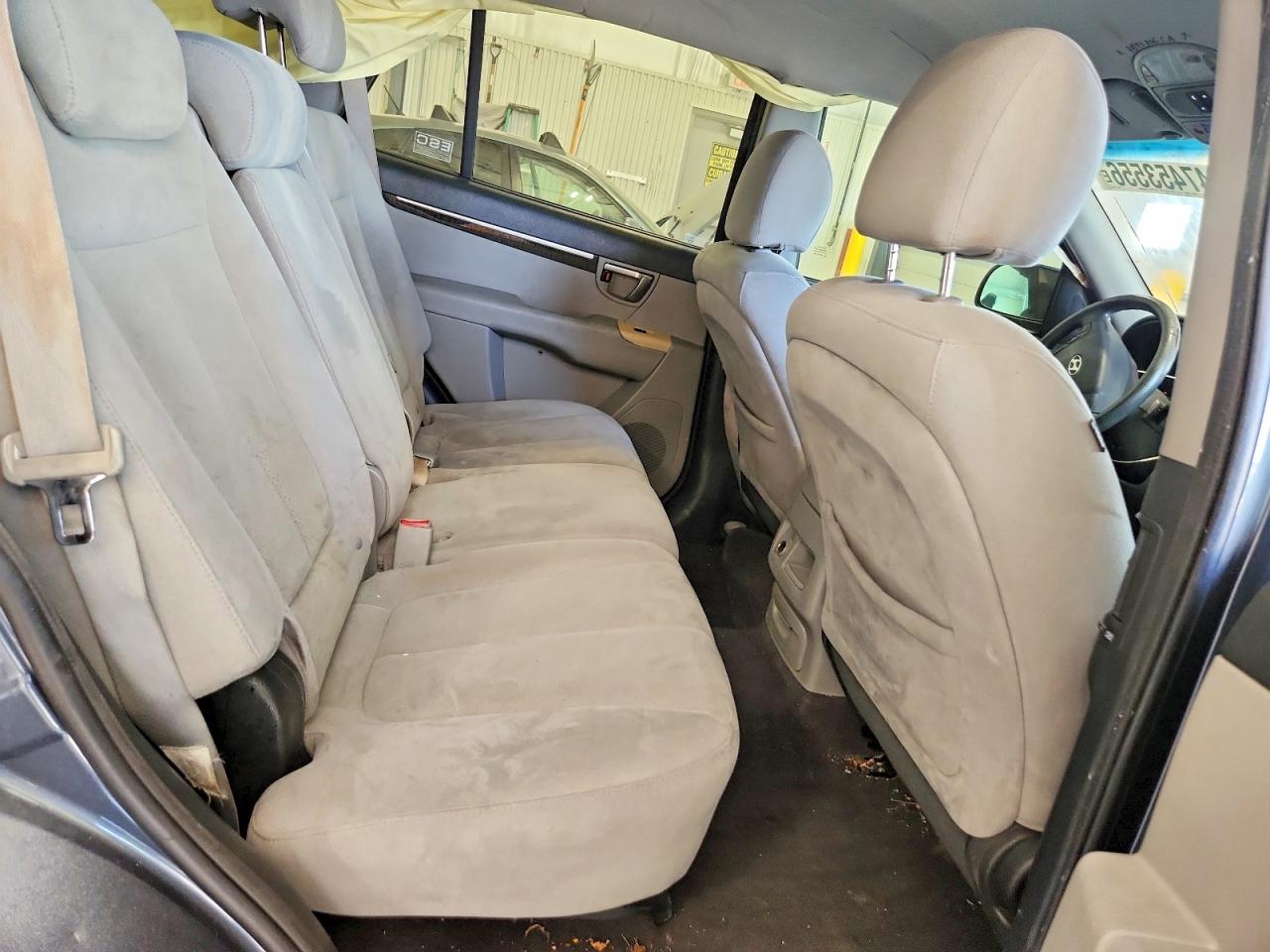 2009 HYUNDAI SANTA FE GLS photo 28