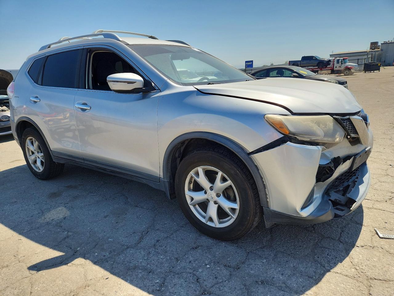 2016 NISSAN ROGUE S photo 4