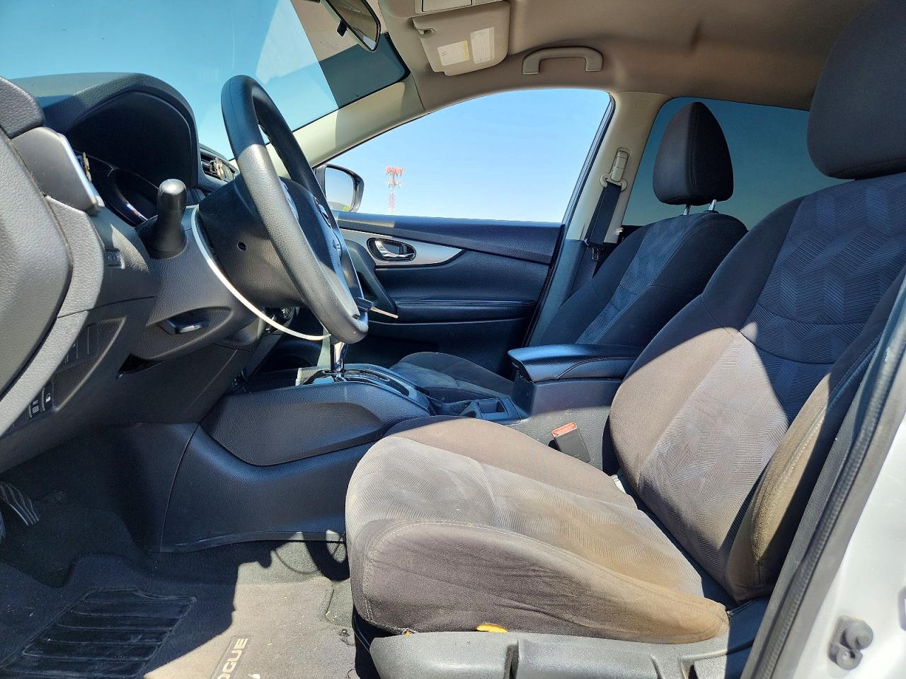 2016 NISSAN ROGUE S photo 7