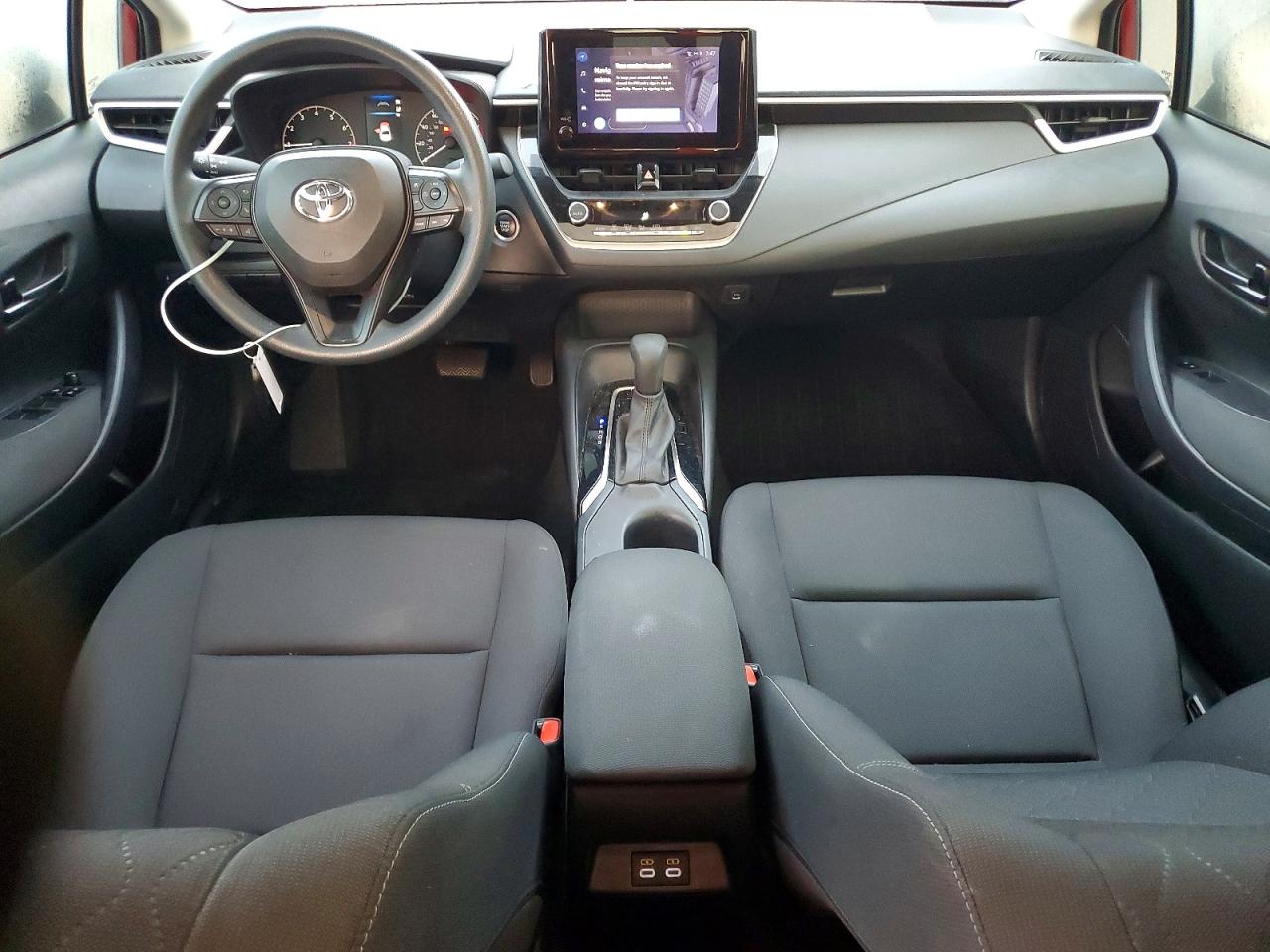 2023 TOYOTA COROLLA LE photo 8