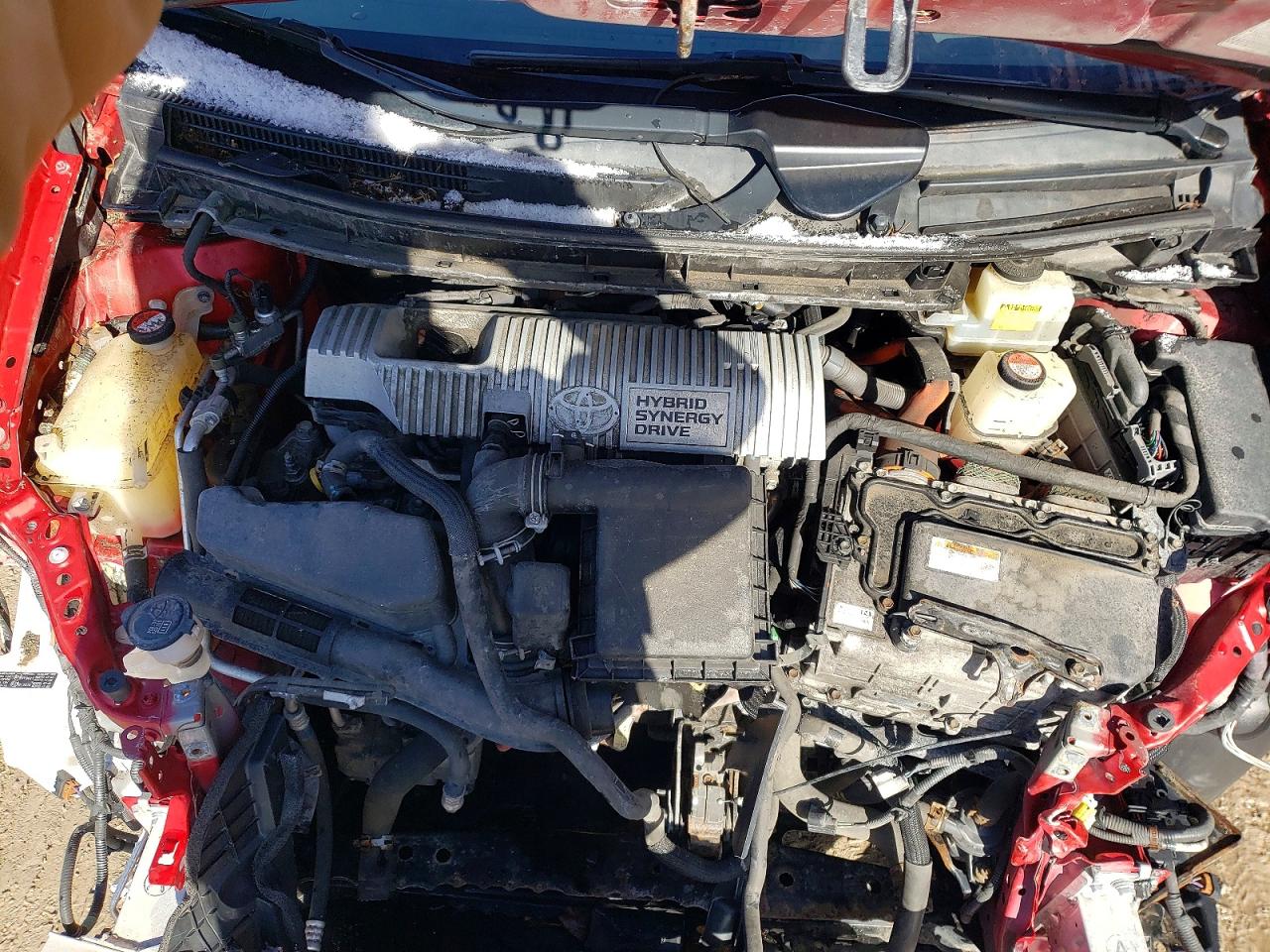 2014 TOYOTA PRIUS FIVE photo 31