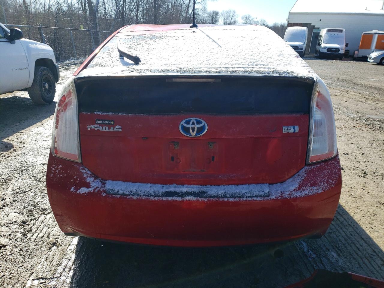 2014 TOYOTA PRIUS FIVE photo 16