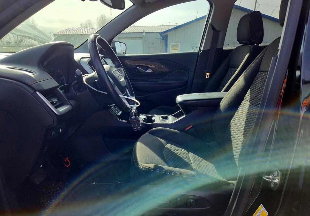2018 GMC TERRAIN SLE photo 13