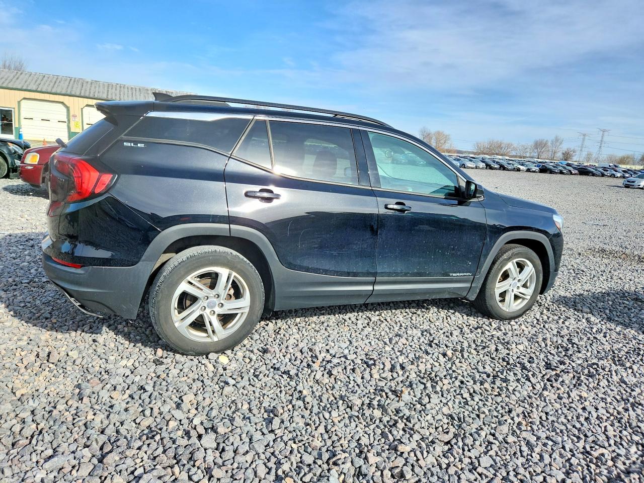 2018 GMC TERRAIN SLE photo 5