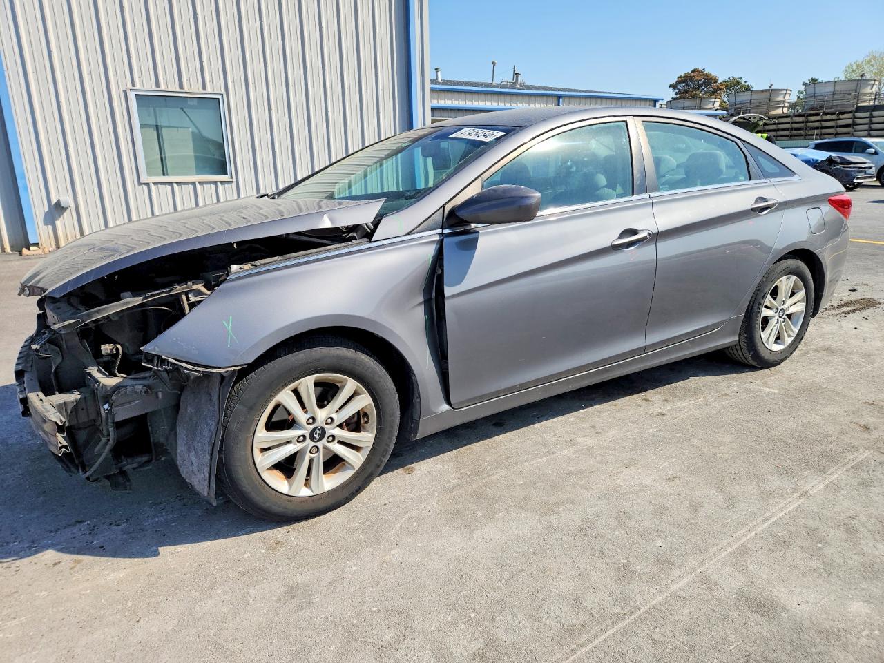 2011 HYUNDAI SONATA
