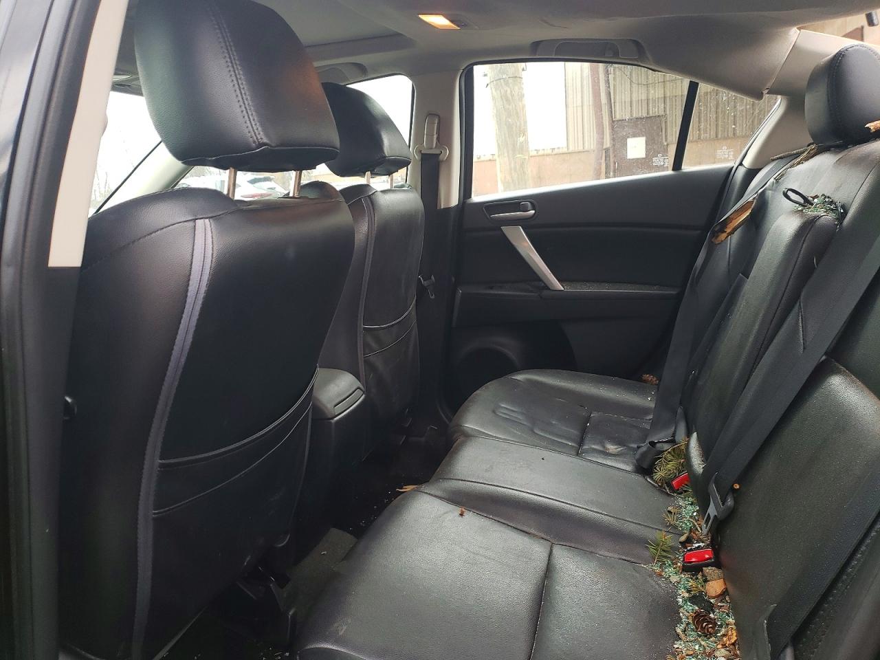 2010 MAZDA 3 S photo 28