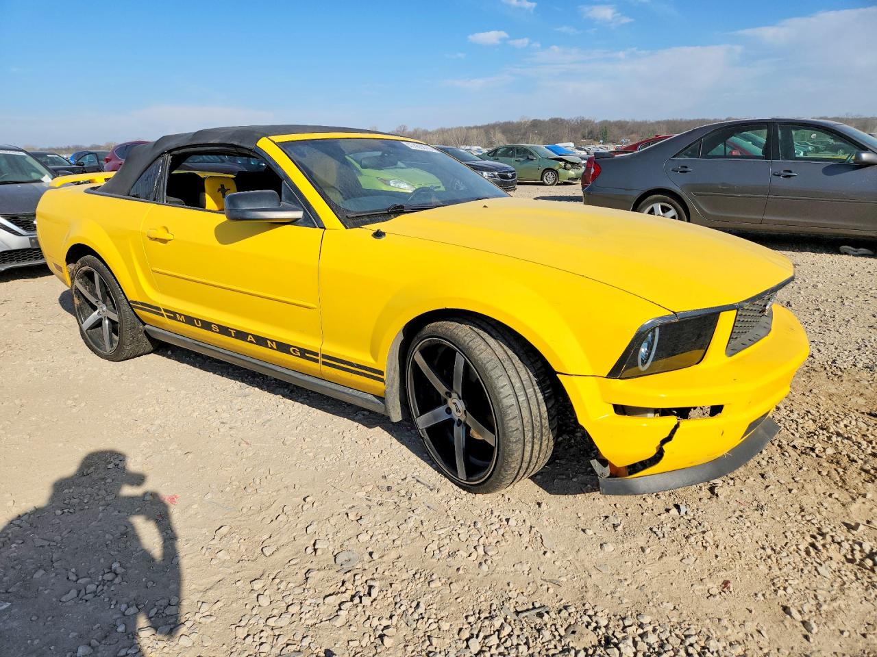 2005 FORD MUSTANG photo 7