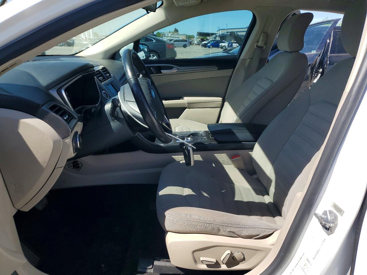 2018 FORD FUSION SE HYBRID photo 13