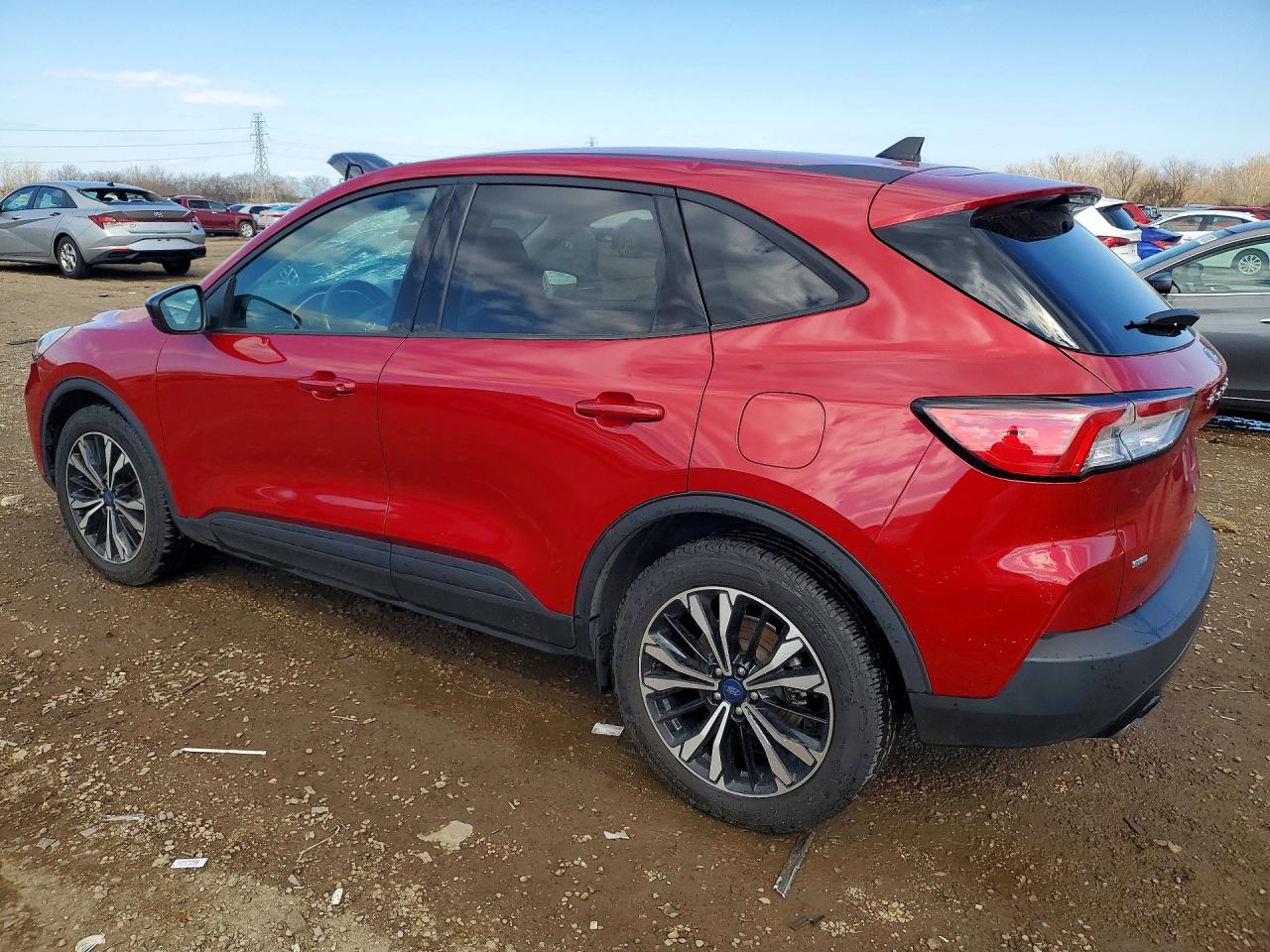 2022 FORD ESCAPE SE photo 2