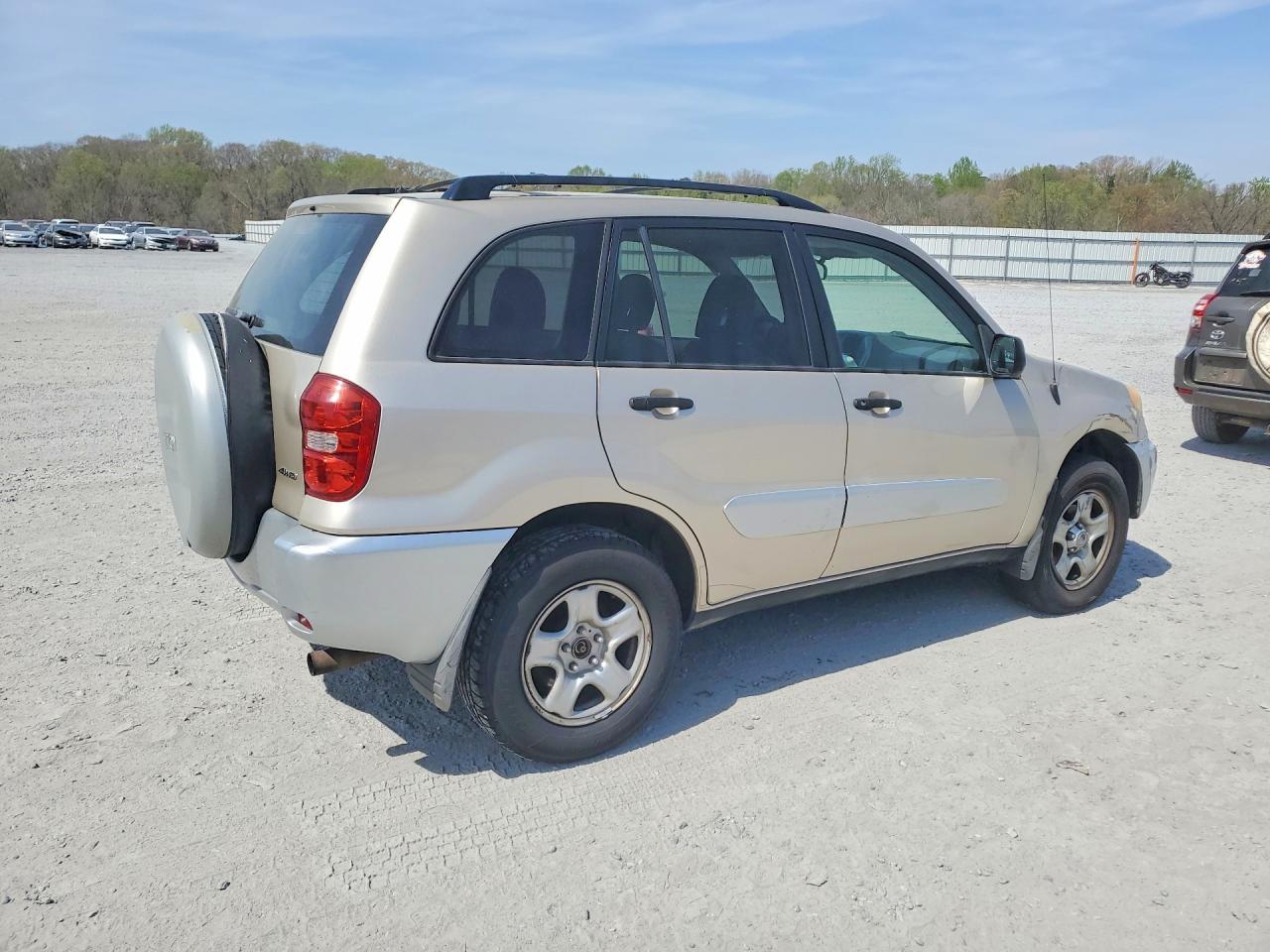 2005 TOYOTA RAV4 BASE photo 3
