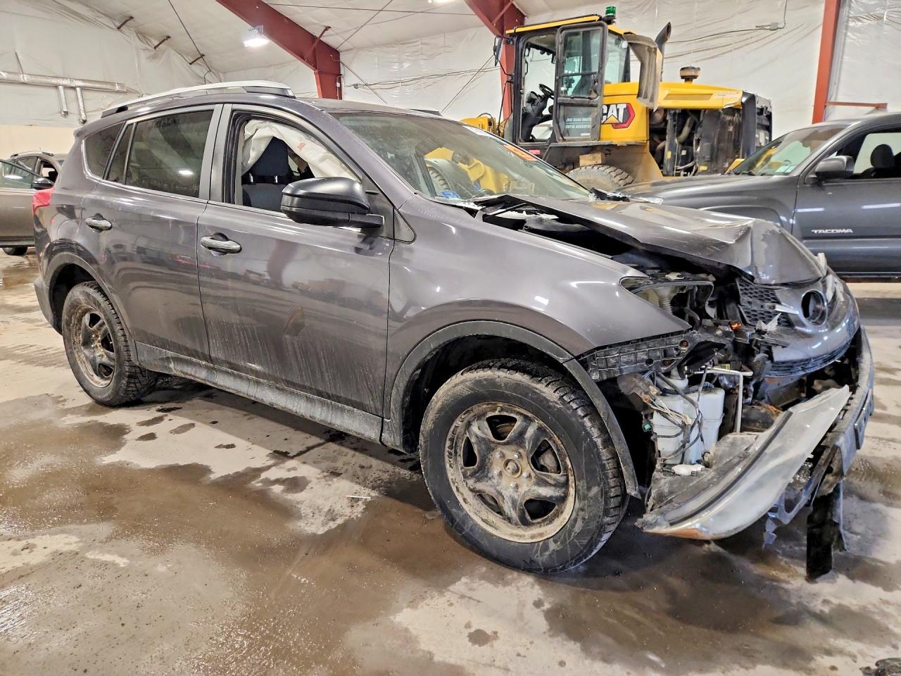 2013 TOYOTA RAV4 LE photo 4
