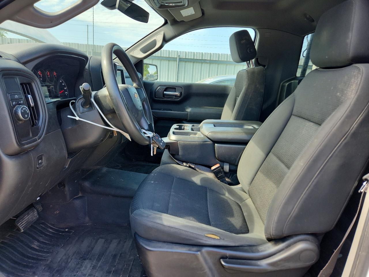 2021 CHEVROLET SILVERADO C1500 photo 7