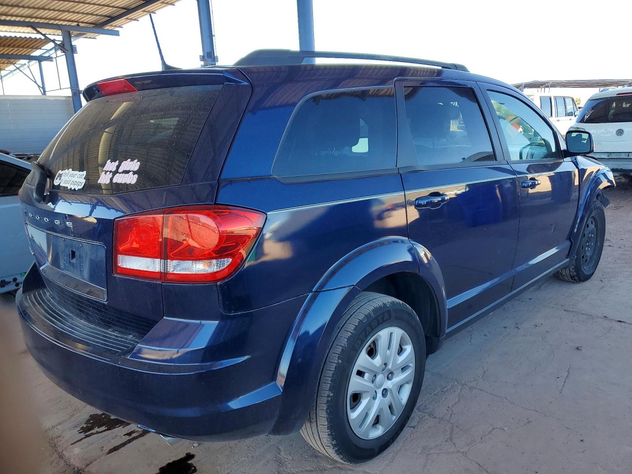 2018 DODGE JOURNEY SXT photo 5