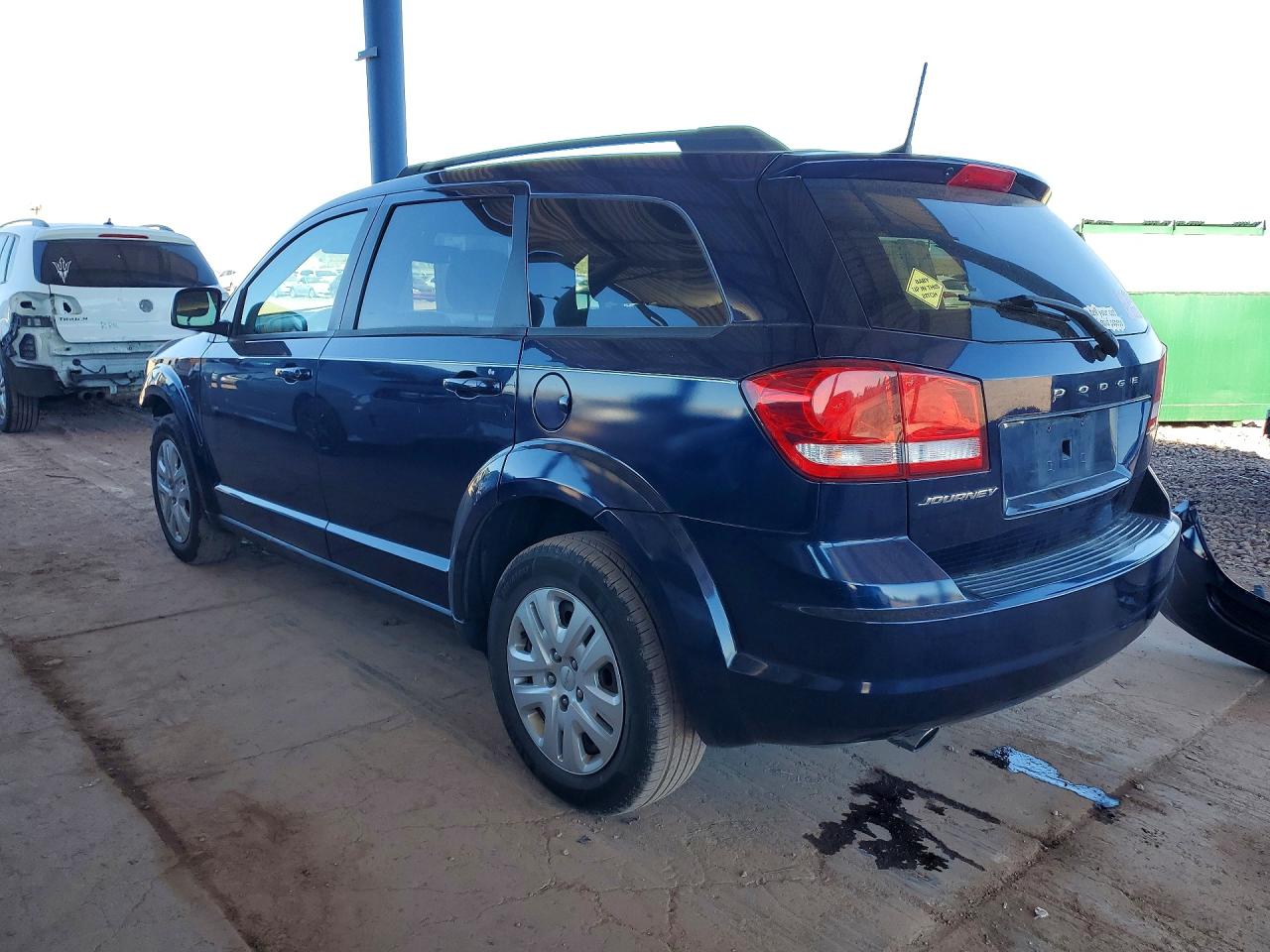 2018 DODGE JOURNEY SXT photo 3