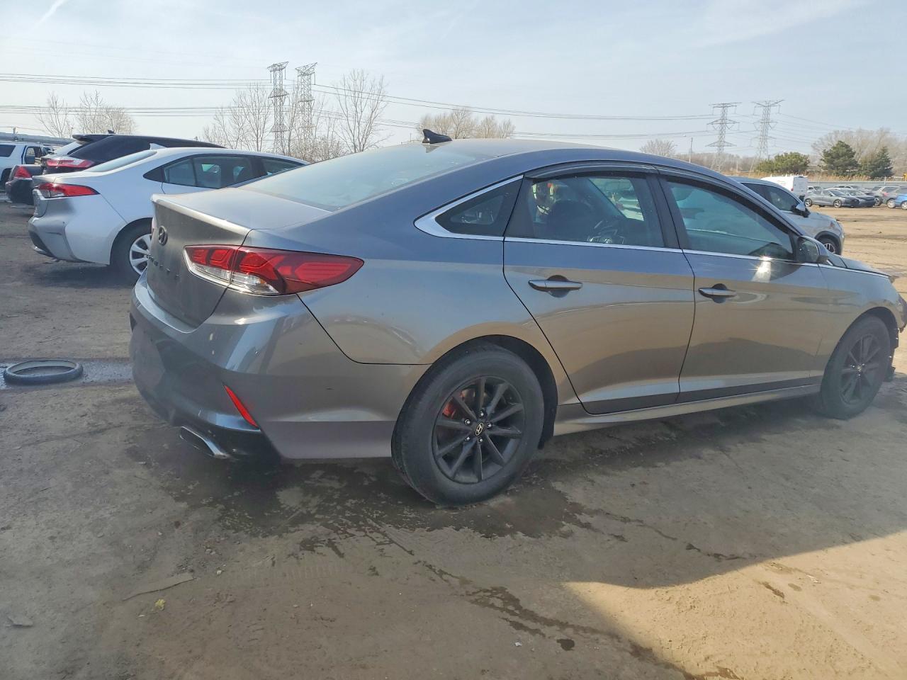 2018 HYUNDAI SONATA SE photo 7