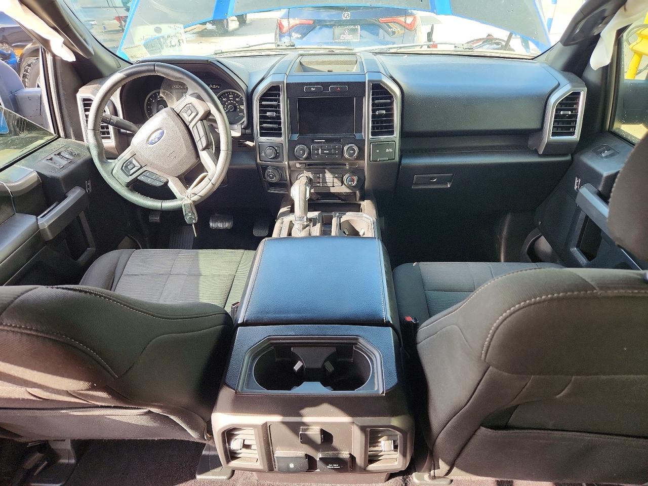 2017 FORD F150 SUPERCREW photo 8