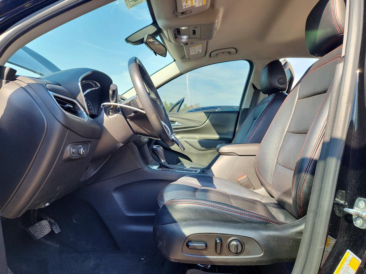 2019 CHEVROLET EQUINOX LT photo 19
