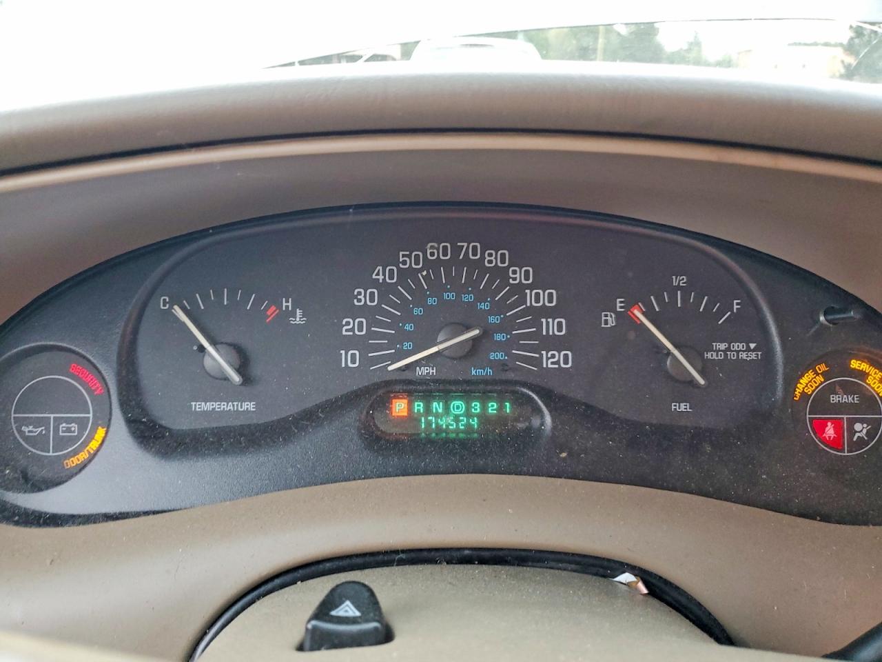 2003 BUICK CENTURY CUSTOM photo 9