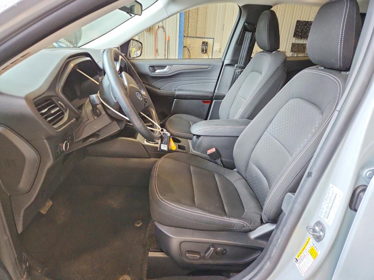2025 FORD ESCAPE ACTIVE photo 19