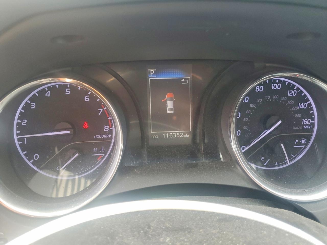 2019 TOYOTA CAMRY SE photo 25