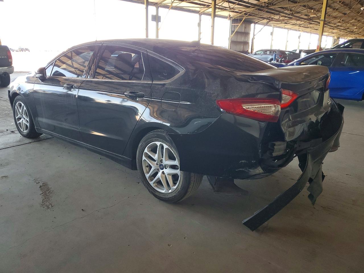 2014 FORD FUSION SE photo 2
