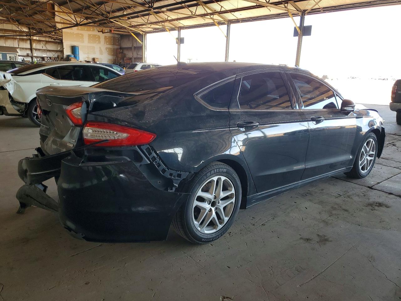 2014 FORD FUSION SE photo 3