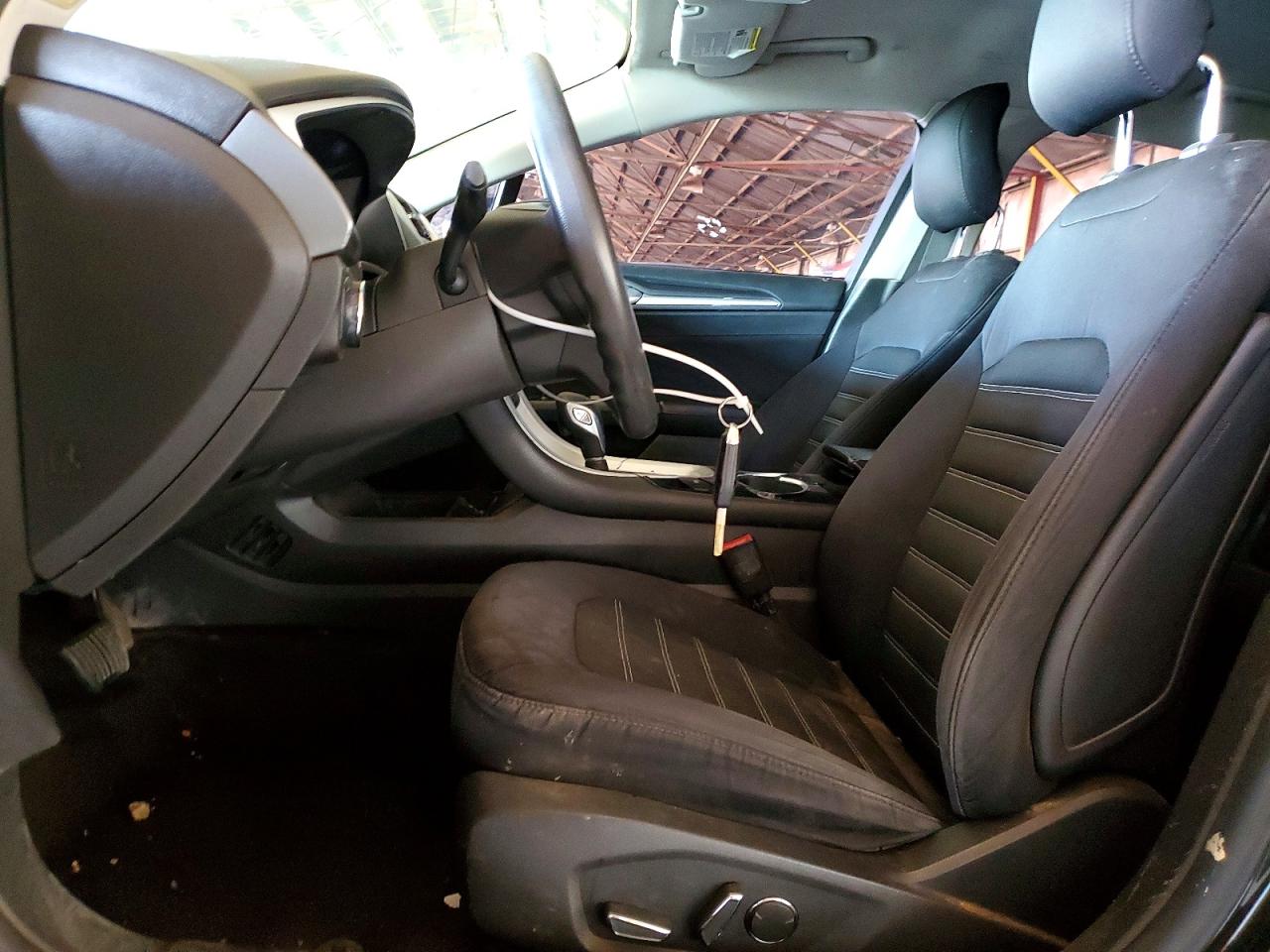 2014 FORD FUSION SE photo 7