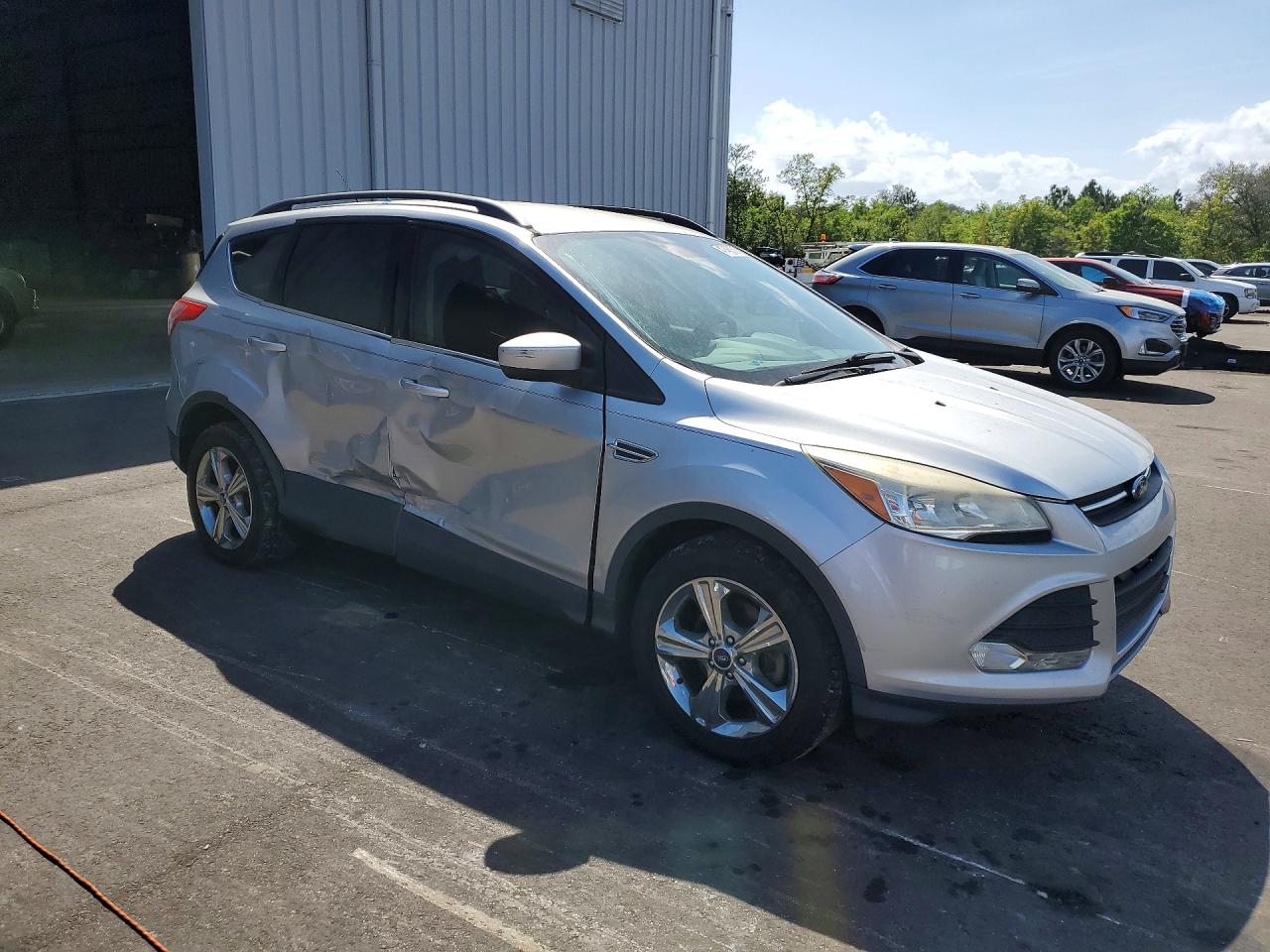 2016 FORD ESCAPE SE photo 7