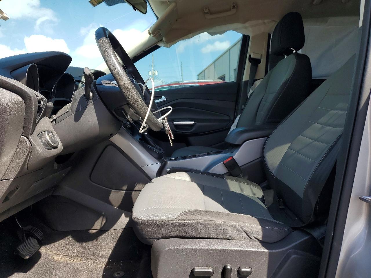 2016 FORD ESCAPE SE photo 13