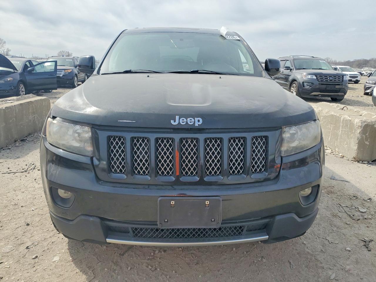 2012 JEEP GRAND CHEROKEE LAREDO photo 5