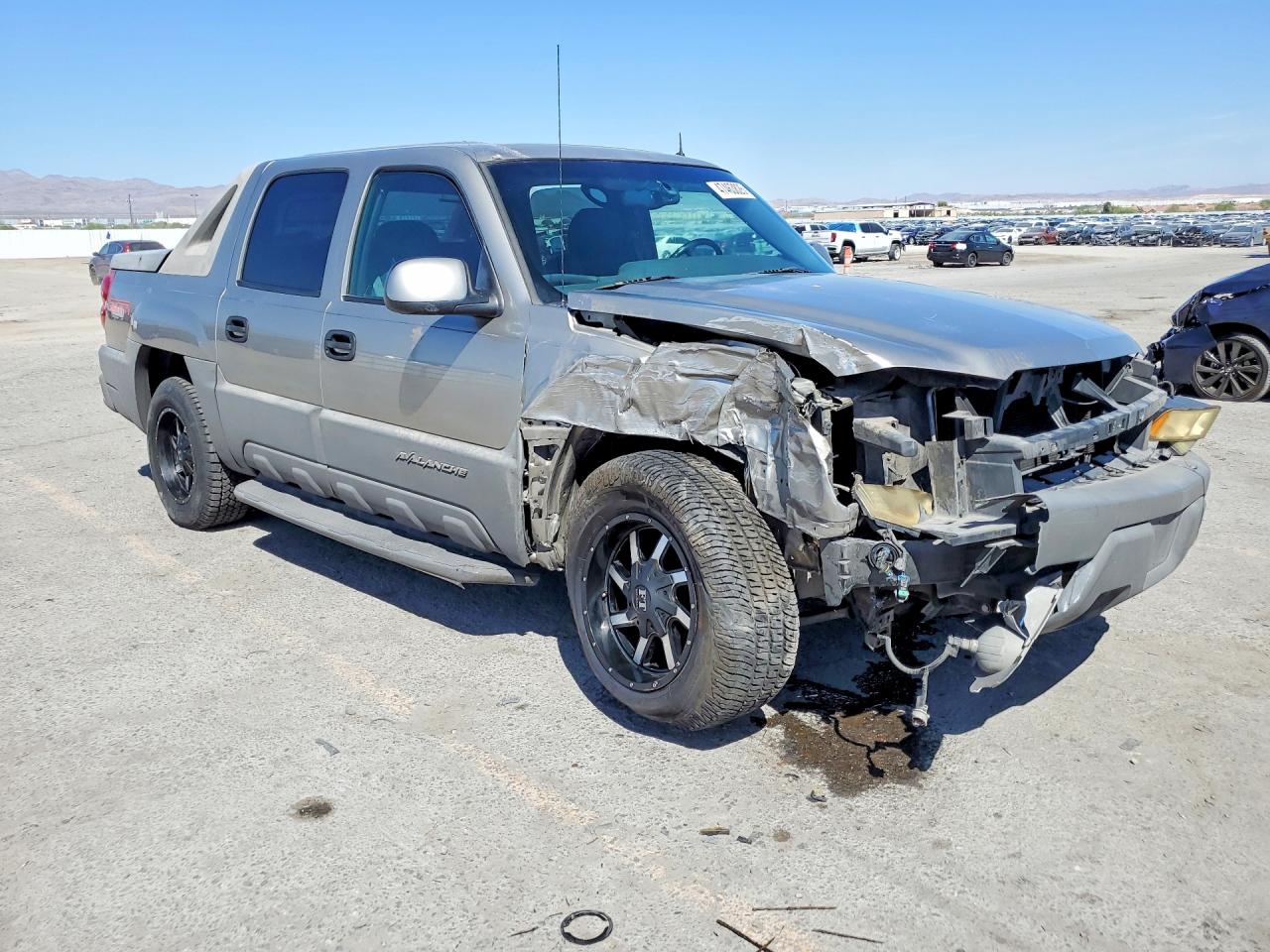 2002 CHEVROLET AVALANCHE C1500 photo 7